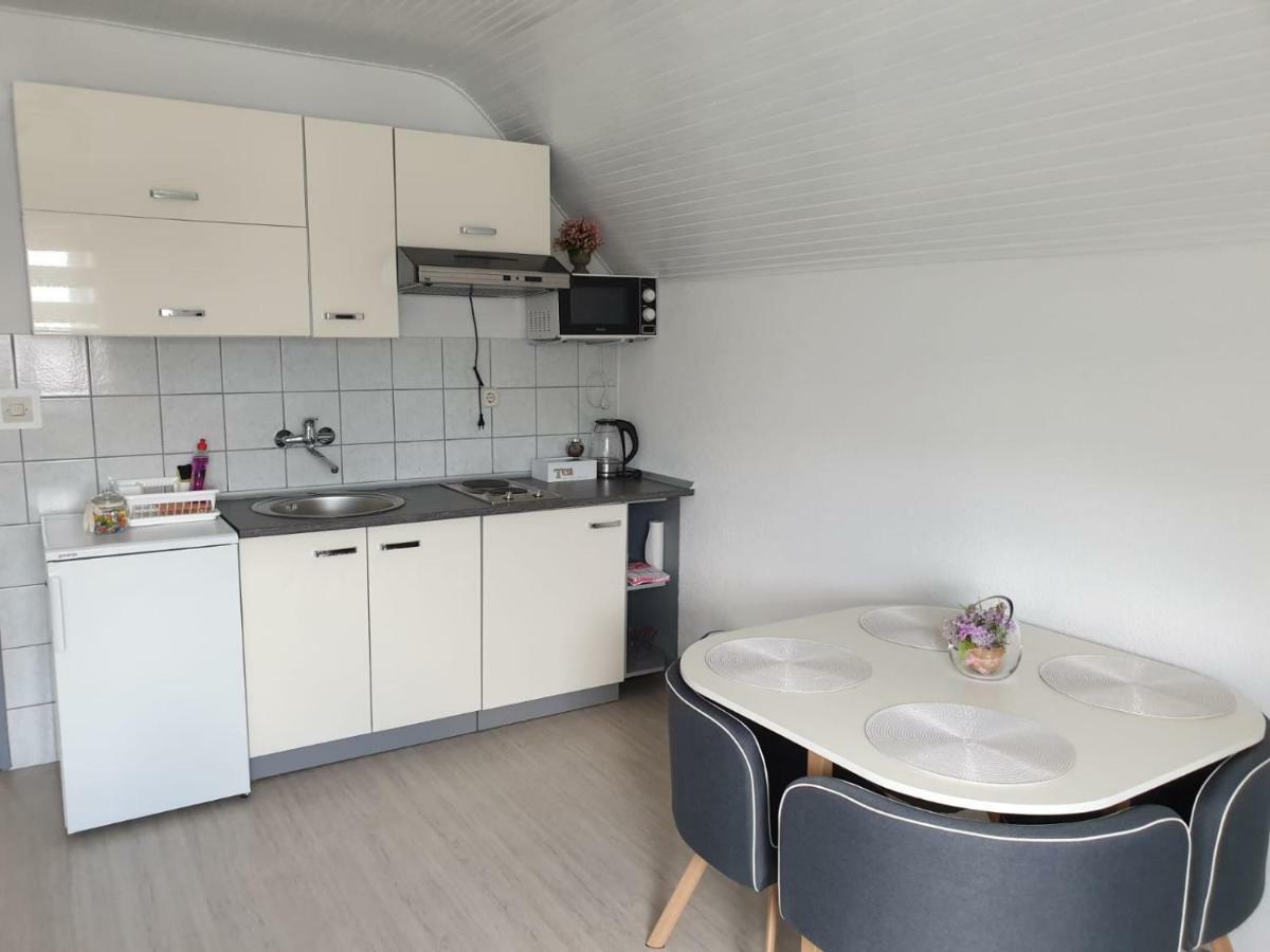 Apartman Laura 스몰리야나크 외부 사진